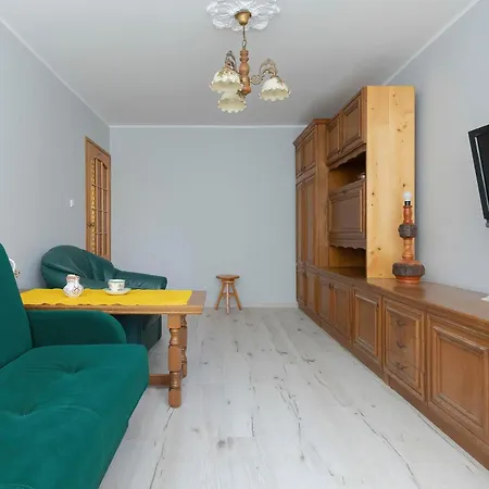 Atmospheric 3city In With Two Bedrooms And Balcony By Renters