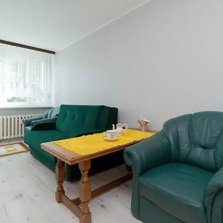 Apartment Atmospheric 3city In With Two Bedrooms And Balcony By Renters